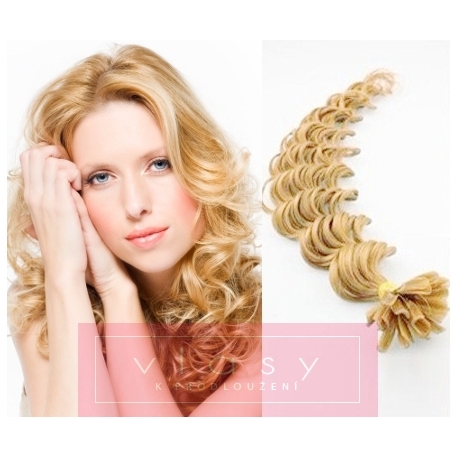 Kudrnaté vlasy evropského typu k prodlužování keratinem 50cm - přírodní blond